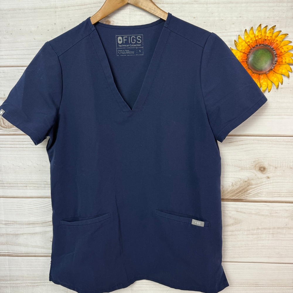 FIGS Women's Casma‎ Navy Blue Scrub Top Small
